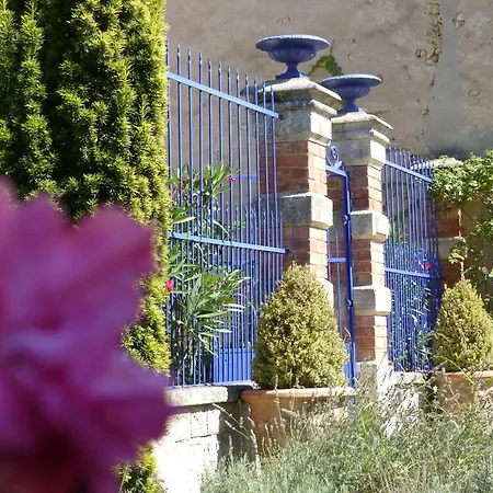 Du Chateau 